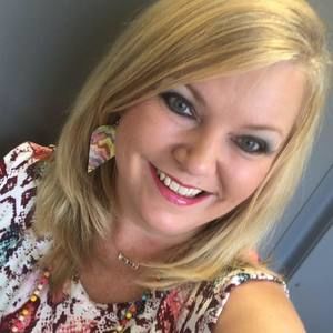 Meet your Posher, Lisa anderson